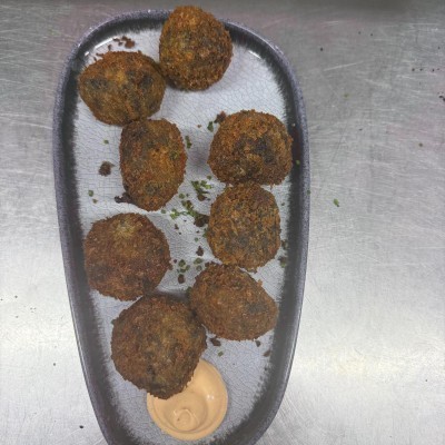 CROQUETAS DE CHOCO EN SU TINTA